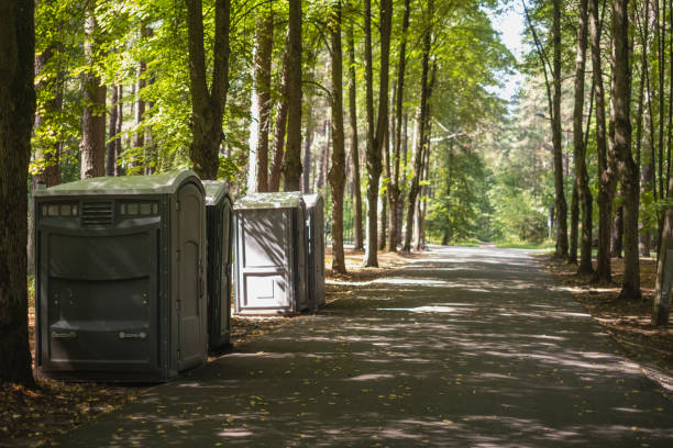 Best Portable toilet rental cost  in East Los Angeles, CA